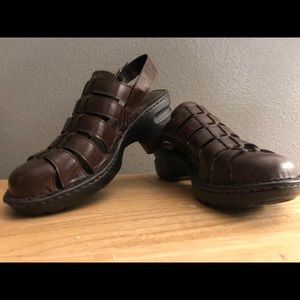 boc leather sandals